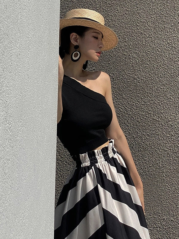 Black & White Statement Skirt Set